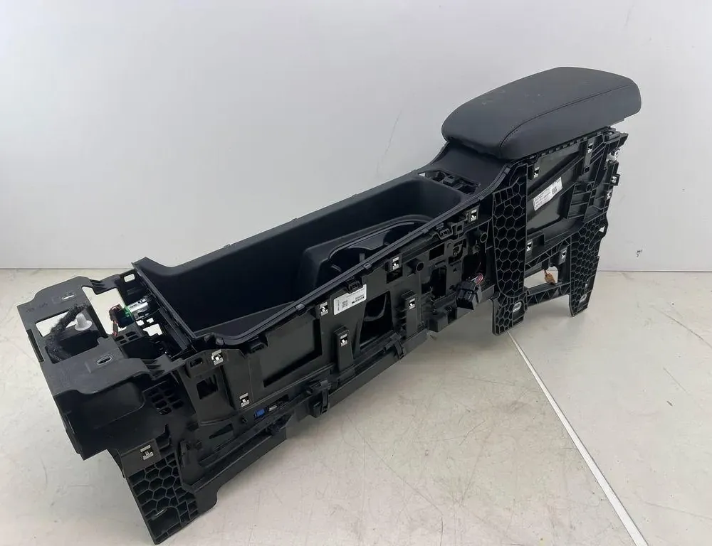 PORSCHE Macan 1 generation (2013-2023) Accoudoir 95C861831A 35049835