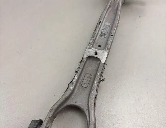TESLA Model S 1 generation (2012-2024) Bras arrière gauche 142045200C 35052211