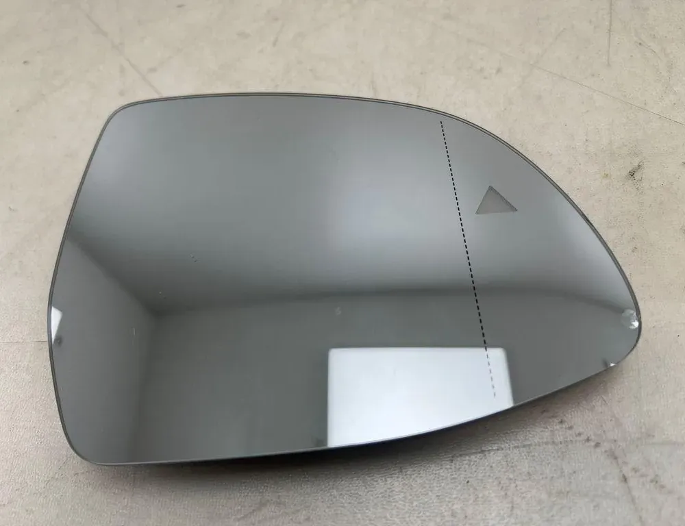 BMW X7 G07 (2018-2024) Verre de rétroviseur de porte avant droite 6004082 35049646