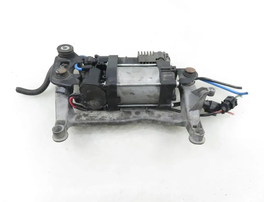 PORSCHE Cayenne 958 (2010-2018) Compresseur de suspension 4010175D 34481058