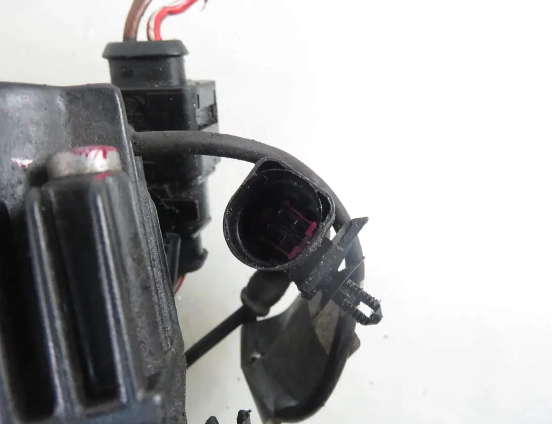 VOLKSWAGEN Touareg 1 generation (2002-2010) Compresseur de suspension 15150000193,7L0616006C 28127504