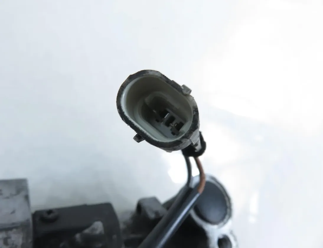 OPEL Corsa C (2000-2006) Pompe de climatisation 33526937