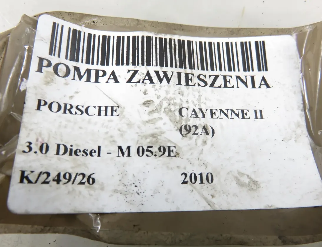 PORSCHE Cayenne 958 (2010-2018) Compresseur de suspension 4010175D 34481058