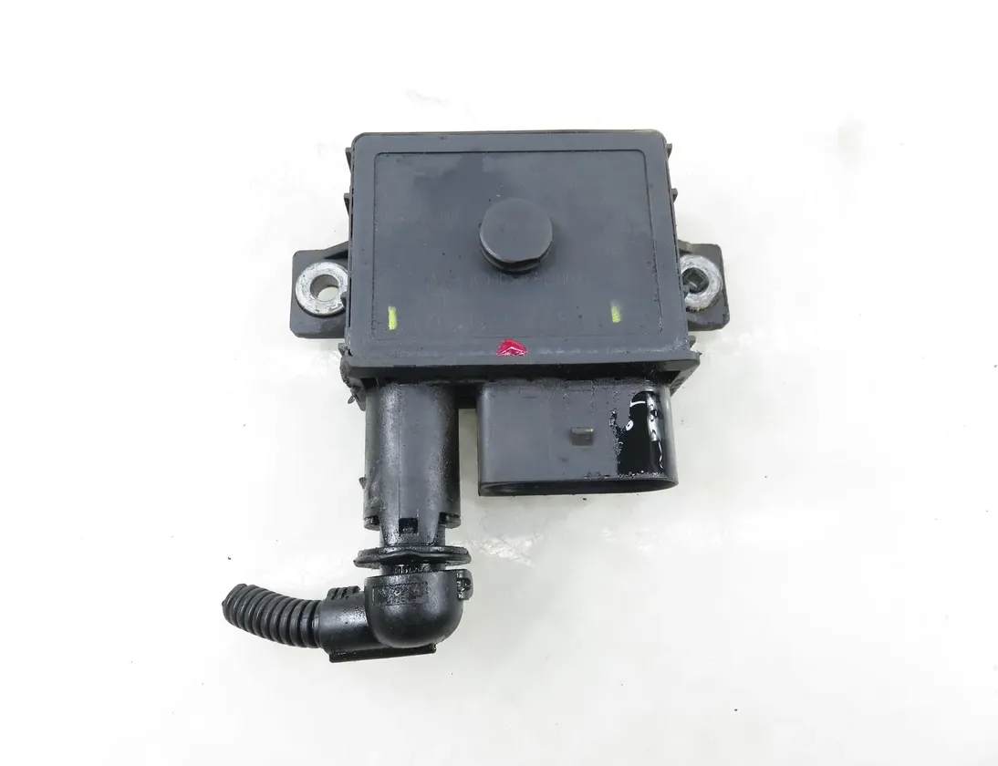 BMW X3 F25 (2010-2017) Relais 0522120701 34503121