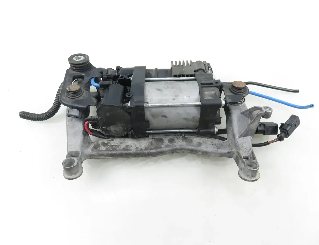 PORSCHE Cayenne 958 (2010-2018) Compresseur de suspension 4010175D 34481058