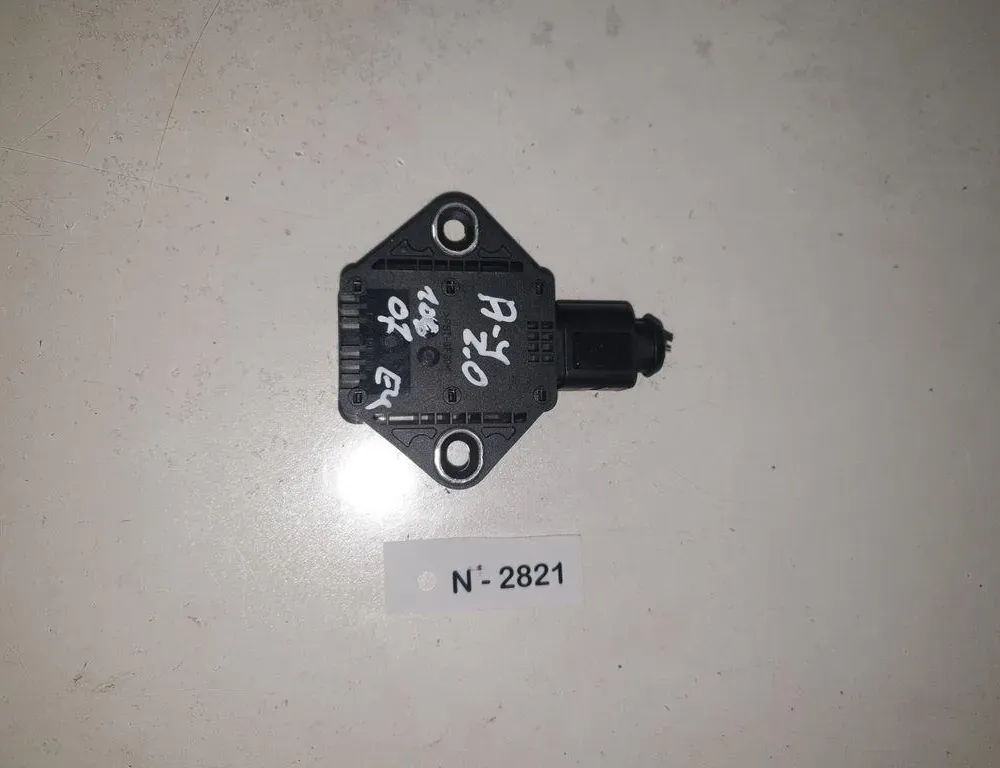 AUDI A4 B7/8E (2004-2008) Capteur d'accélération 8E0907637C 34084465