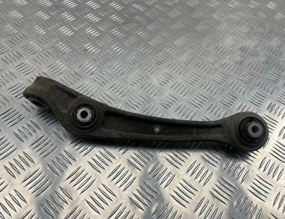 AUDI A4 B8/8K (2011-2016) Bras de triangle avant 8K0407155B 34110573