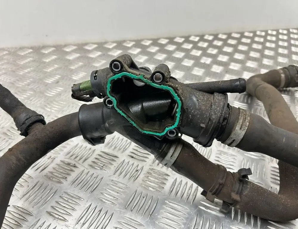 FORD Kuga 3 generation (2019-2023) Thermostat 9803646280,7859016,77271 34122642