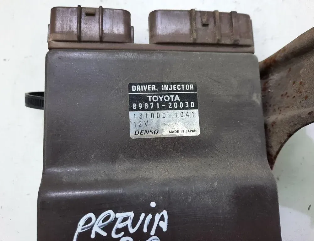 TOYOTA Previa 2 generation (2000-2006) Calculateur d'injecteurs de carburant 8987120030 34126129