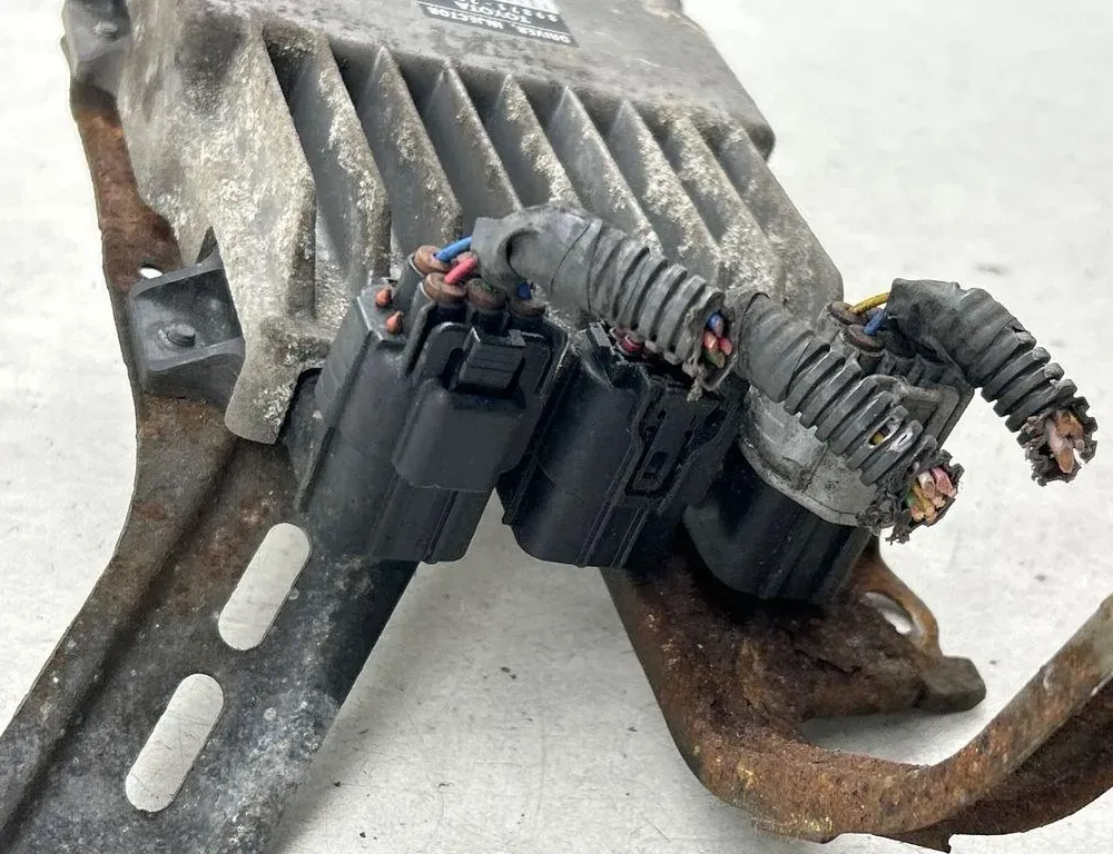 TOYOTA Yaris 2 generation (2005-2012) Calculateur d'injecteurs de carburant 8987120070,1310001371 34118969