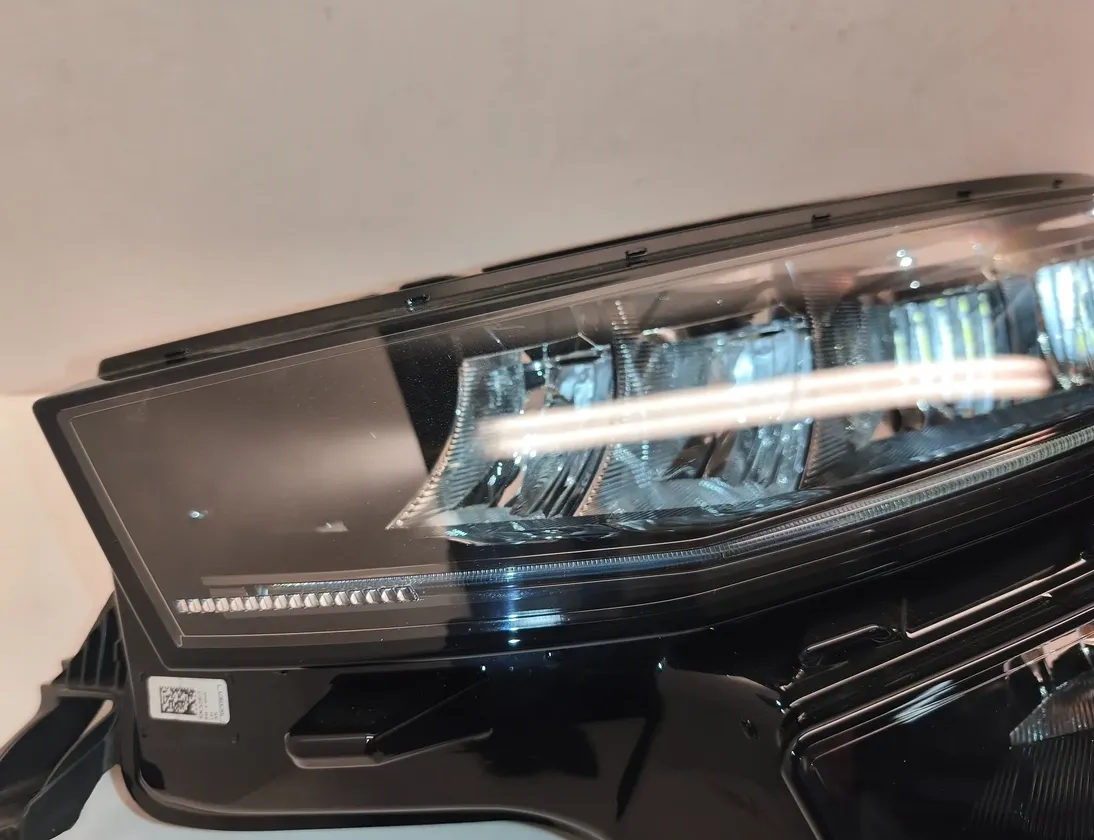 SKODA Kodiaq 1 generation (2017-2024) Phare avant gauche 566941009 34496182