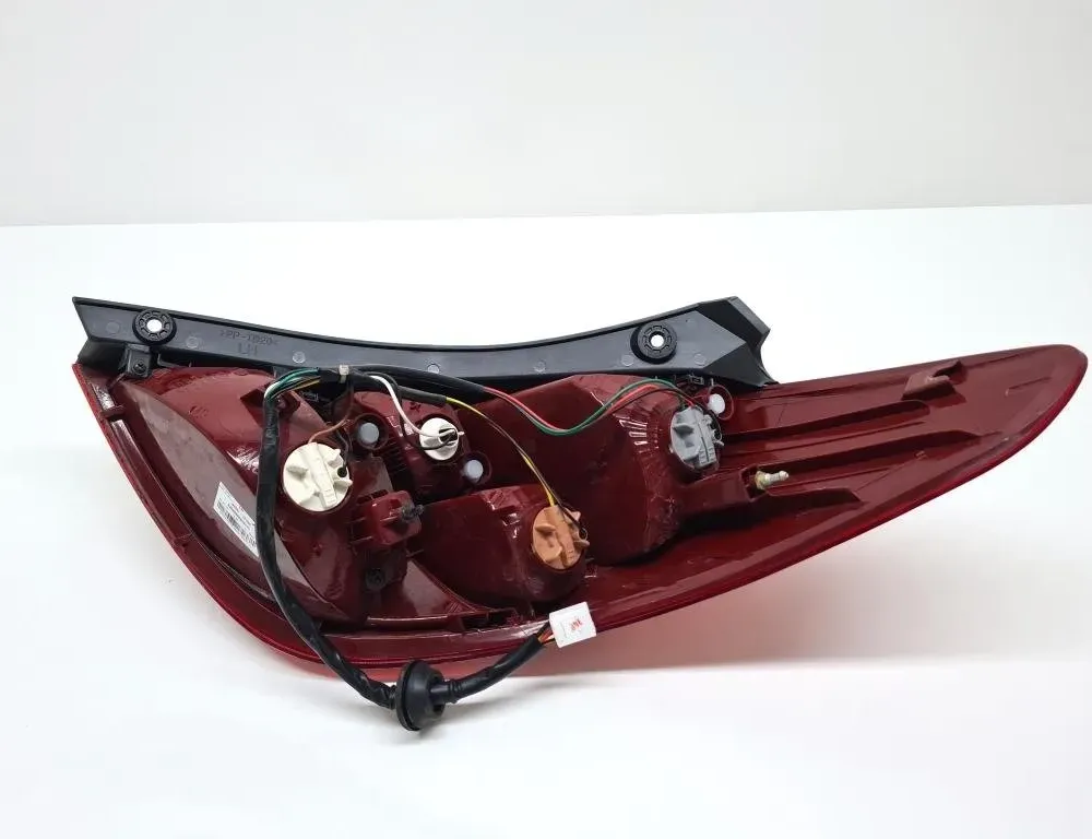 HYUNDAI i20 PB (1 generation) (2008-2014) Feu arrière gauche 924014p000 30918955