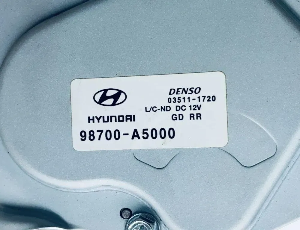HYUNDAI i30 GD (2 generation) (2012-2017) Moteur d'essuie-glace de hayon 98700-A5000,98700A5000 30688632