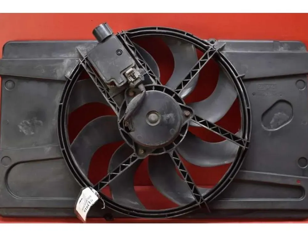 FORD Focus 2 generation (2004-2011) Ventilateur diffuseur 3M51-8C607-EC 27682892