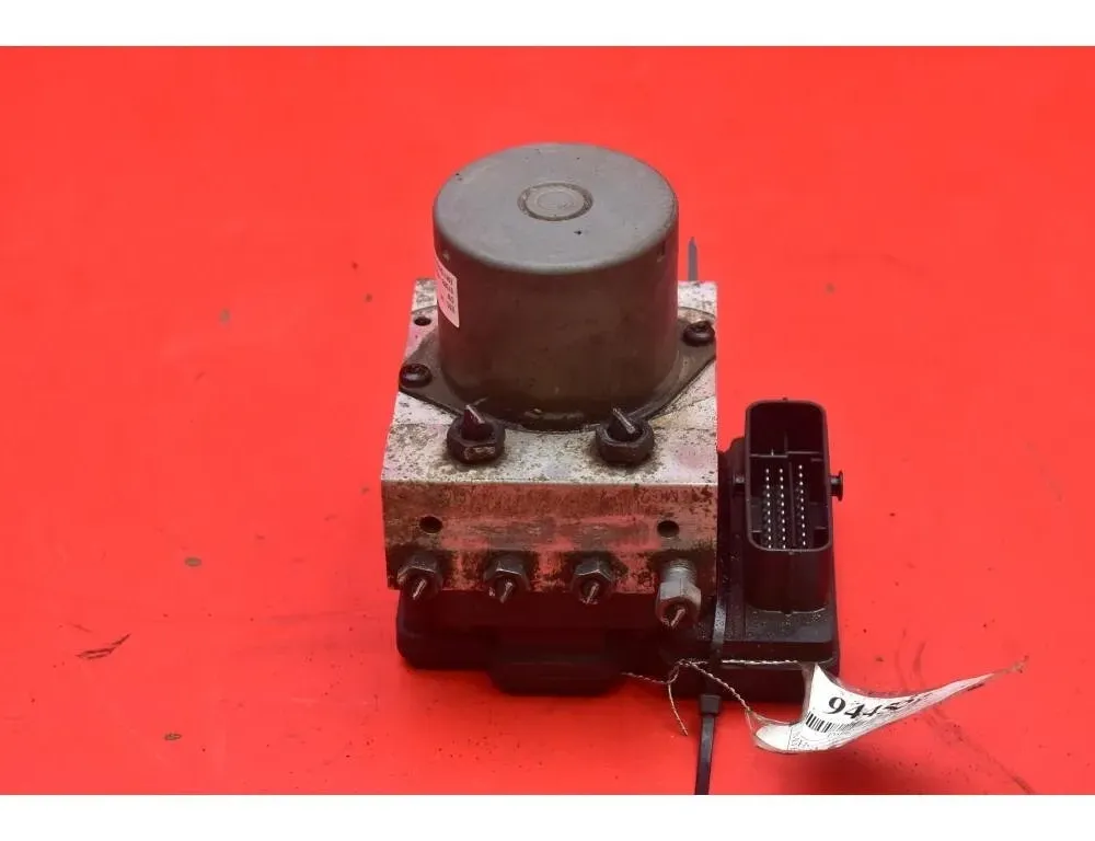 HYUNDAI iX I20 (2021-2024) Pompe ABS 61589-45200 28510597