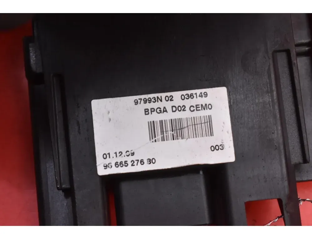 PEUGEOT 5008 1 generation (2009-2016) Calculateur d'unité de commande du moteur 9666527680 34921603