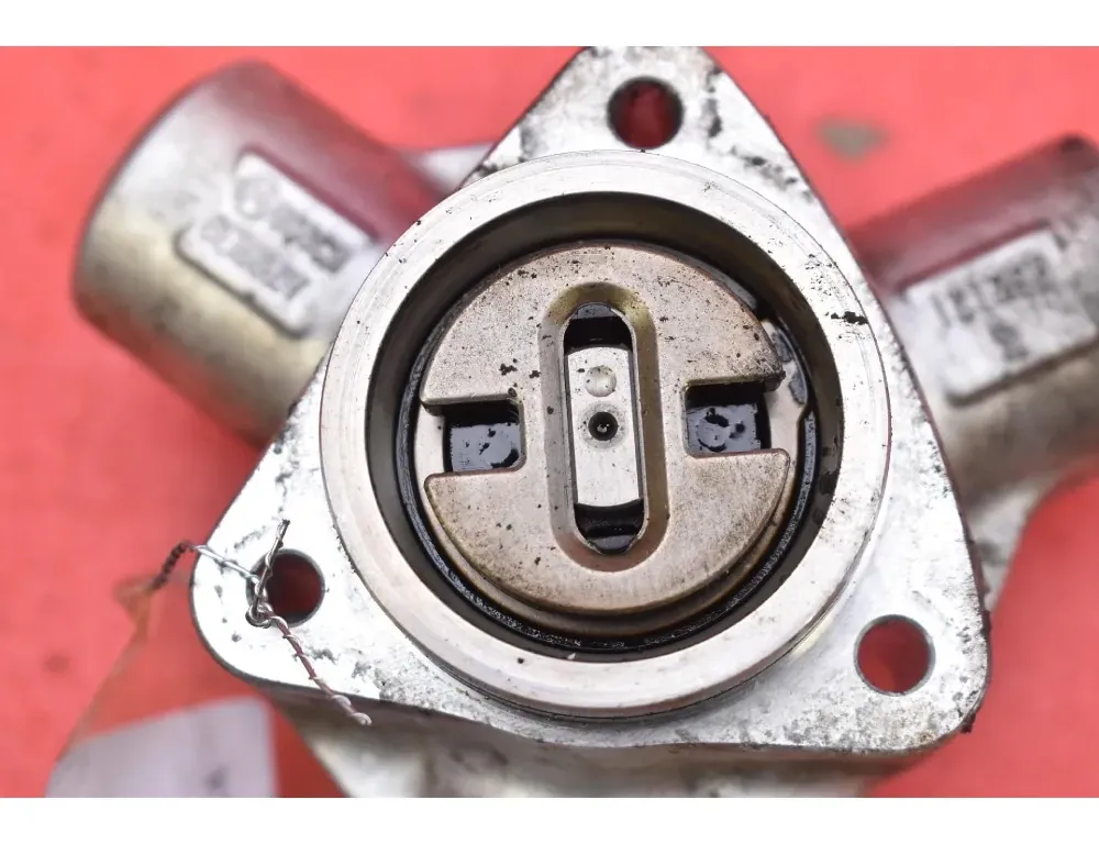 VOLKSWAGEN Bora 1 generation (1998-2005) Pompe à carburant 036127025K 34984745
