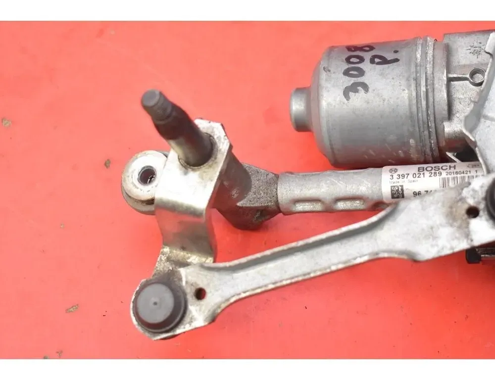 PEUGEOT 3008 2 generation (2017-2023) Moteur d'essuie-glace 9671062380 30774471