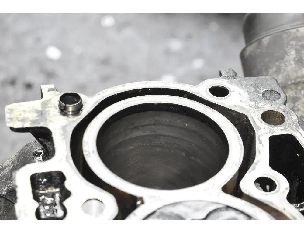 VOLVO V50 1 generation (2003-2012) Bloc moteur G8DA 31226303
