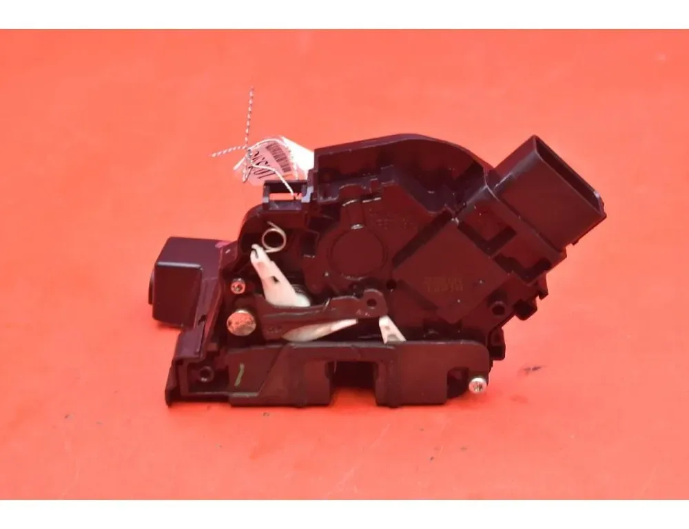 FORD Focus 2 generation (2004-2011) Serrure de porte avant gauche 3M5A-R21813-ET 32991722