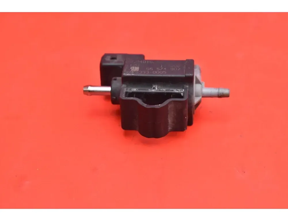 OPEL Astra J (2009-2020) Soupape à vide 55574902 33533214
