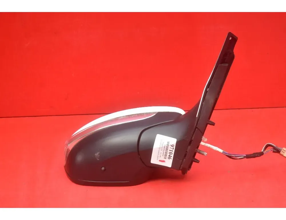 PEUGEOT 208 Peugeot 208 (2012-2015) Rétroviseur latéral droit 232673078 33910080