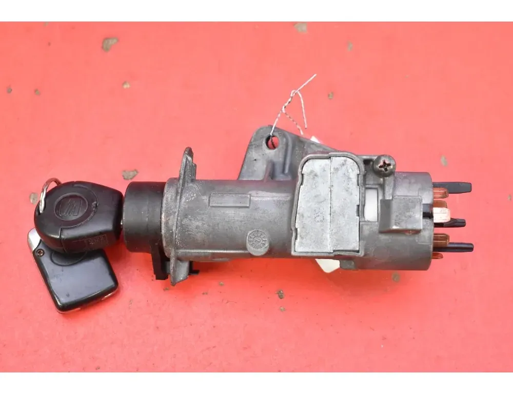 SEAT Leon 1 generation (1999-2005) Serrure d'allumage 4B0905851C 35102905