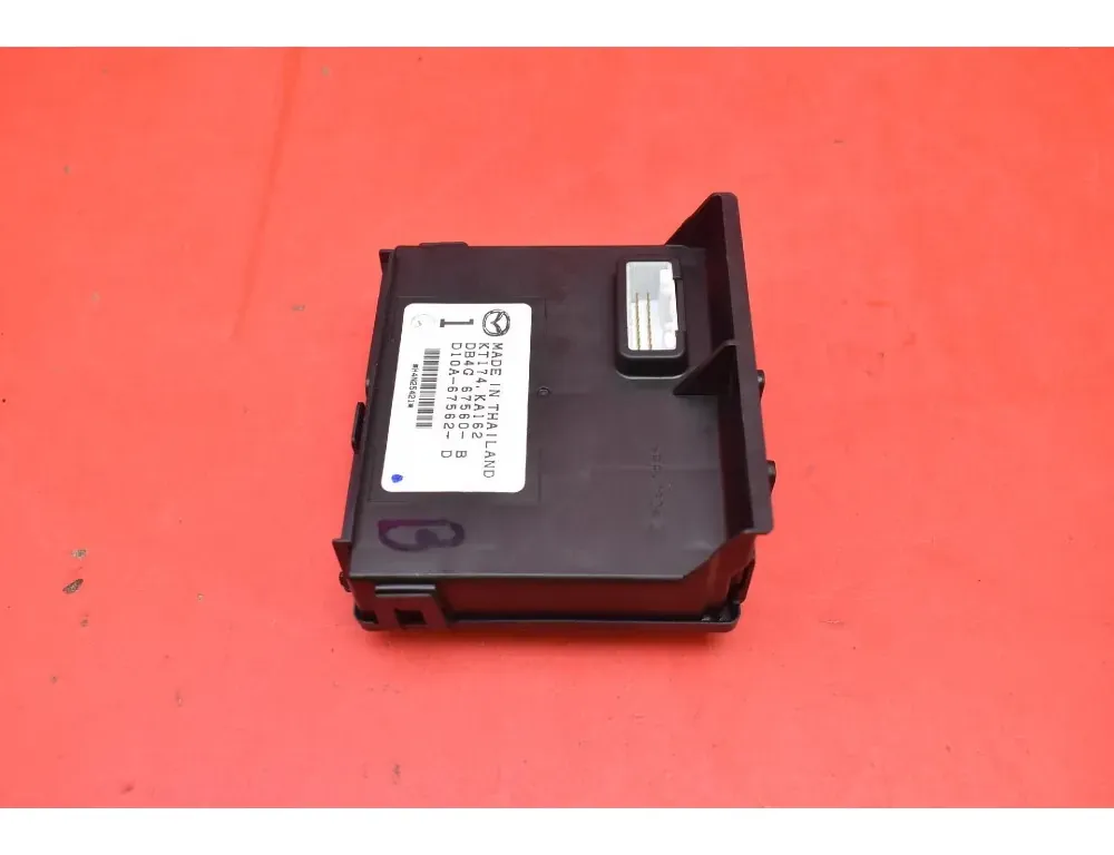 MAZDA MX-5 ND (2015-2023) Calculateur d'unité de commande du moteur D10A-67562-D 34598098