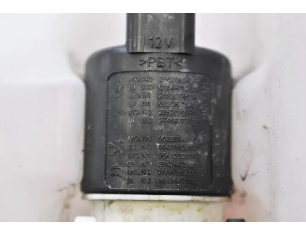 RENAULT Zoe 1 generation (2012-2023) Réservoir de lave-vitre 289107030R 34846656
