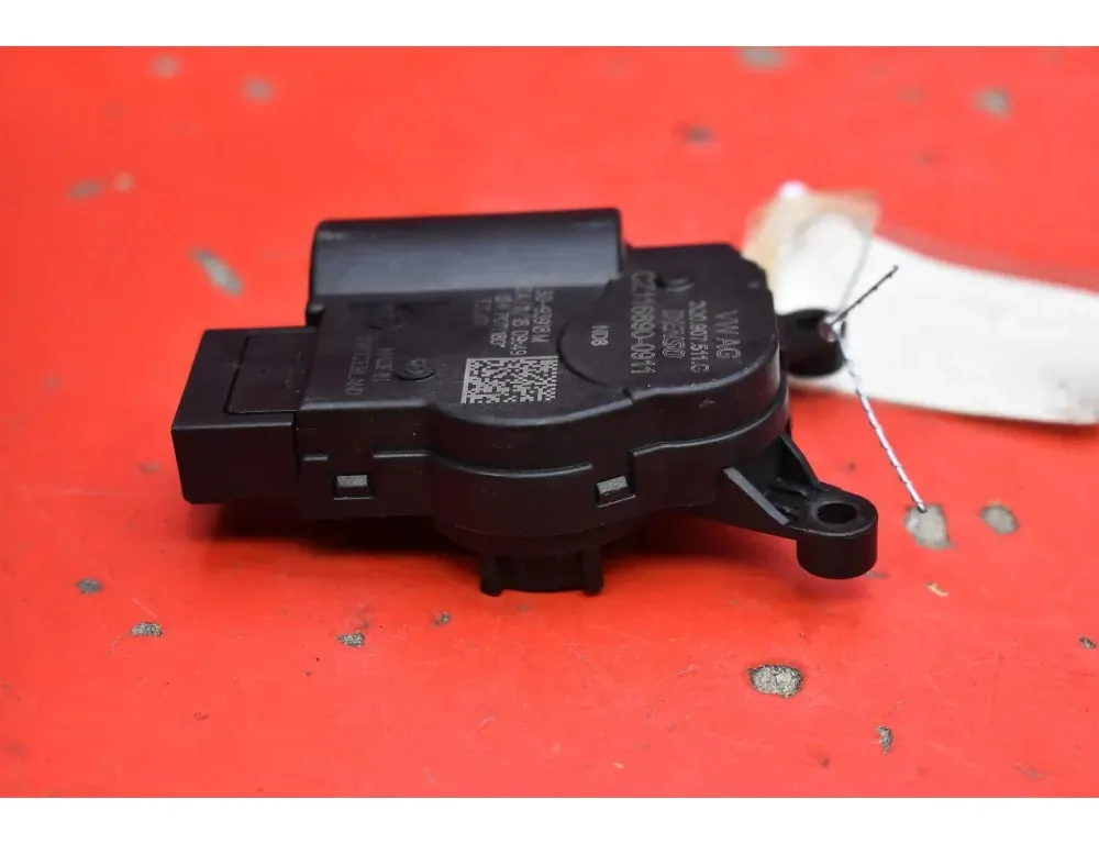 SKODA Octavia 3 generation (2013-2020) Actionneur de moteur de volet de chauffage intérieur 2Q0907511G 35530605