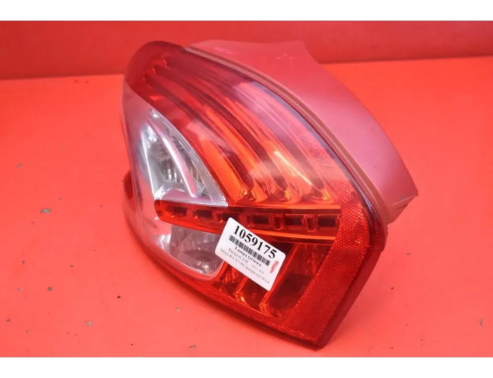 PEUGEOT 208 Peugeot 208 (2012-2015) Feu arrière gauche 9672628280 34485636