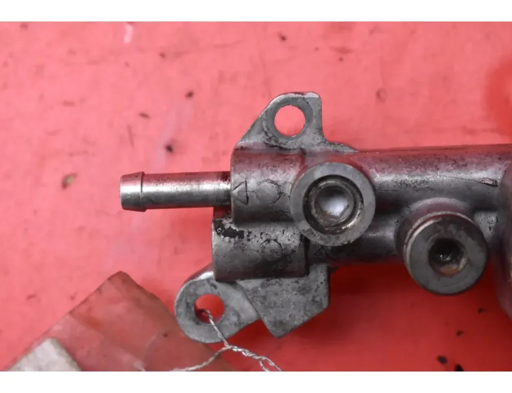 VOLKSWAGEN Passat B6 (2005-2010) Pompe à vide 038145209C 34800681
