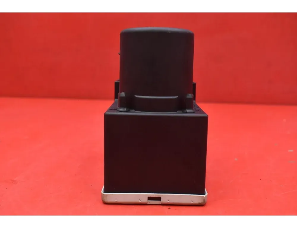 AUDI A4 B5/8D (1994-2001) Pompe à vide à verrouillage centralisé 8L0862257L 35159784