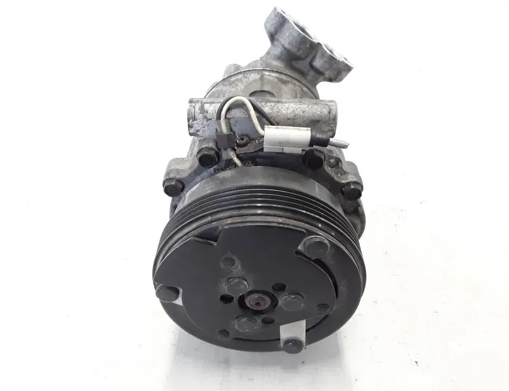 RENAULT Clio 2 generation (1998-2013) Pompe de climatisation 8200037058 22310318