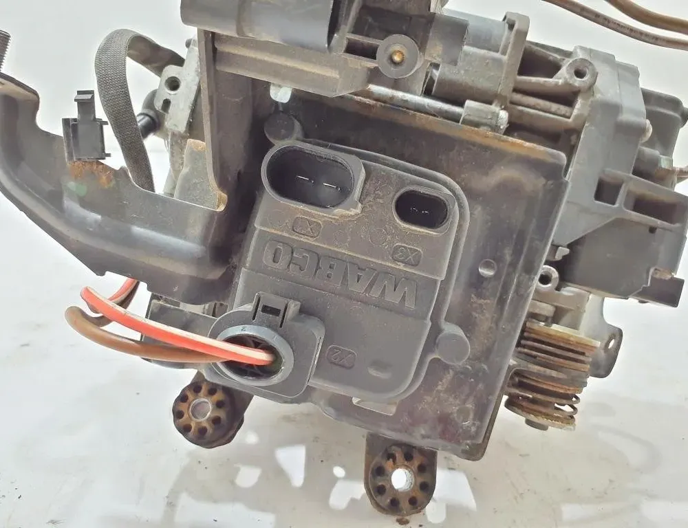 AUDI Q8 4M (2018-2024) Compresseur de suspension 4M0616005G 28425829