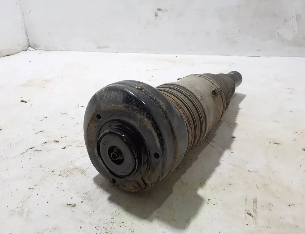 AUDI e-tron 1 generation (2018-2024) Amortisseur Avant Droit 4KE616039E 34997440