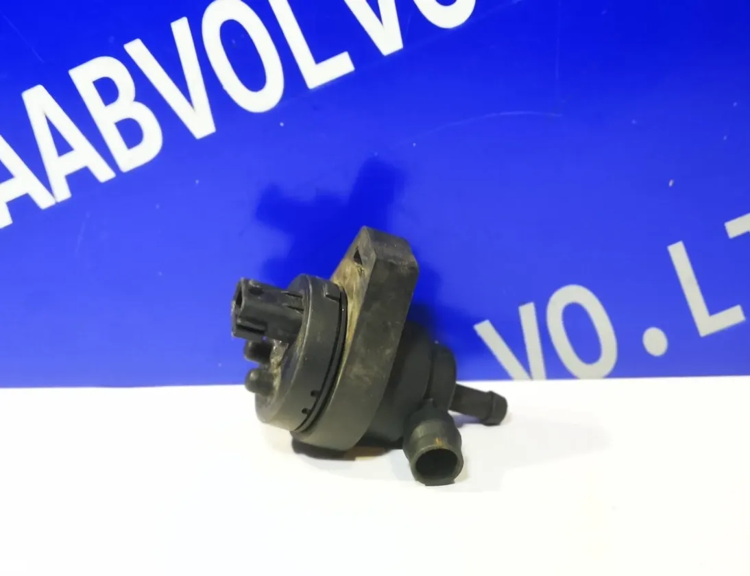 SAAB 93 1 generation (1956-1960) Soupape à vide 4670477 11777180
