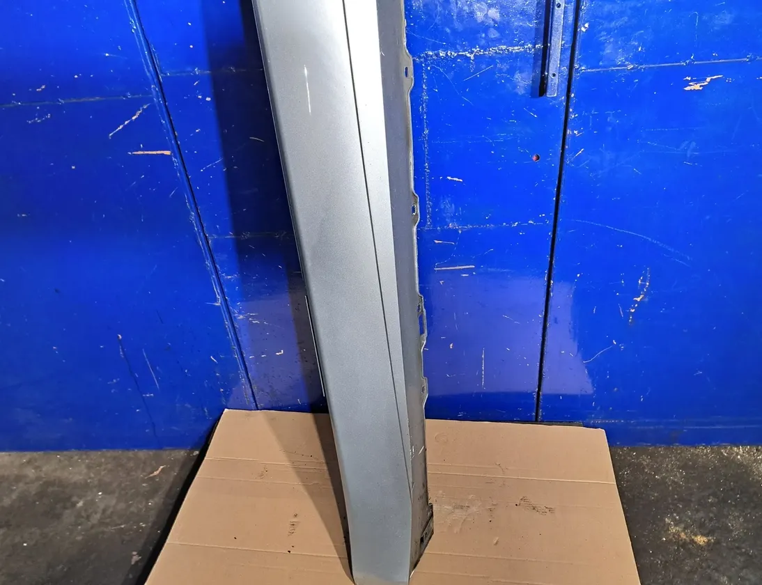 JAGUAR F-Type 1 generation (2013-2024) Couvercle de jupe latérale en plastique côté gauche EX53-101D57-A 34400655