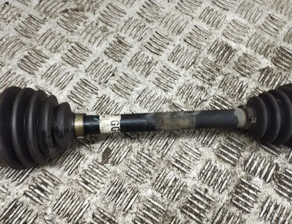 TOYOTA Yaris 3 generation (2010-2019) Arbre de transmission avant gauche 34812464