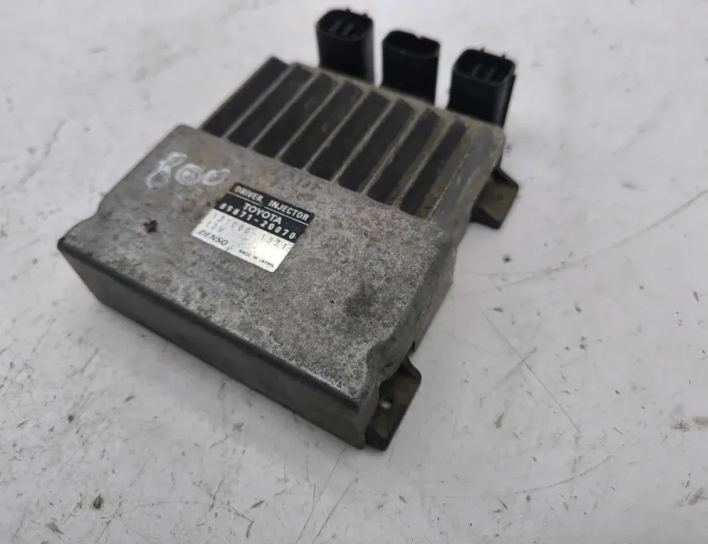 LEXUS IS XE20 (2005-2013) Calculateur d'injecteurs de carburant 1310001371 34814748