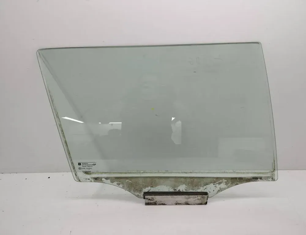 NISSAN Qashqai 1 generation (2007-2014) Vitre de porte arrière gauche 43R007023 35204586