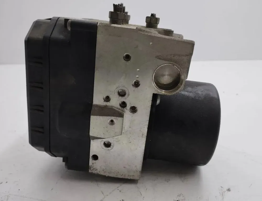 LEXUS IS XE20 (2005-2013) Pompe ABS 4454053040 34458639