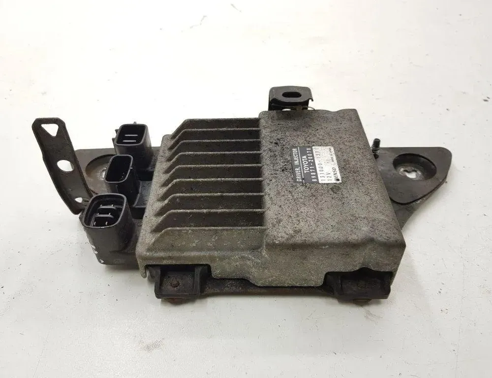 TOYOTA RAV4 3 generation (XA30) (2005-2012) Calculateur d'injecteurs de carburant 8987120070 30534685