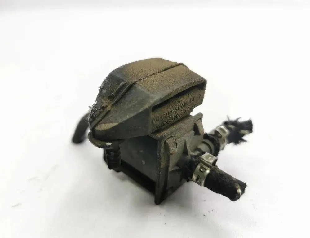 VOLKSWAGEN Golf 4 generation (1997-2006) Soupape à vide 028906283J,72169530 30696973