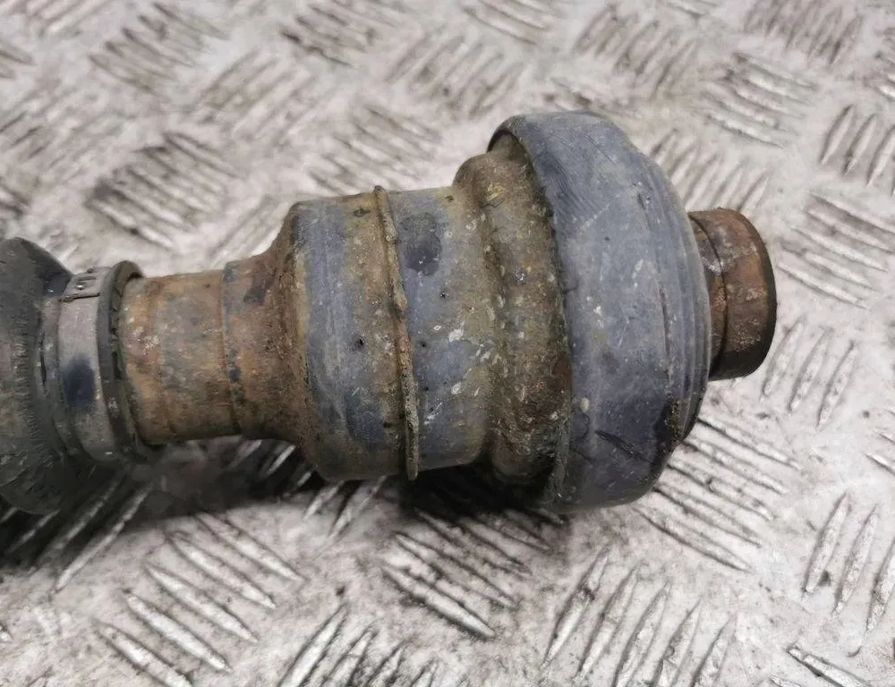 PORSCHE Cayenne 958 (2010-2018) Arbre de transmission court de boîte de vitesses 7P0521101H 31023248