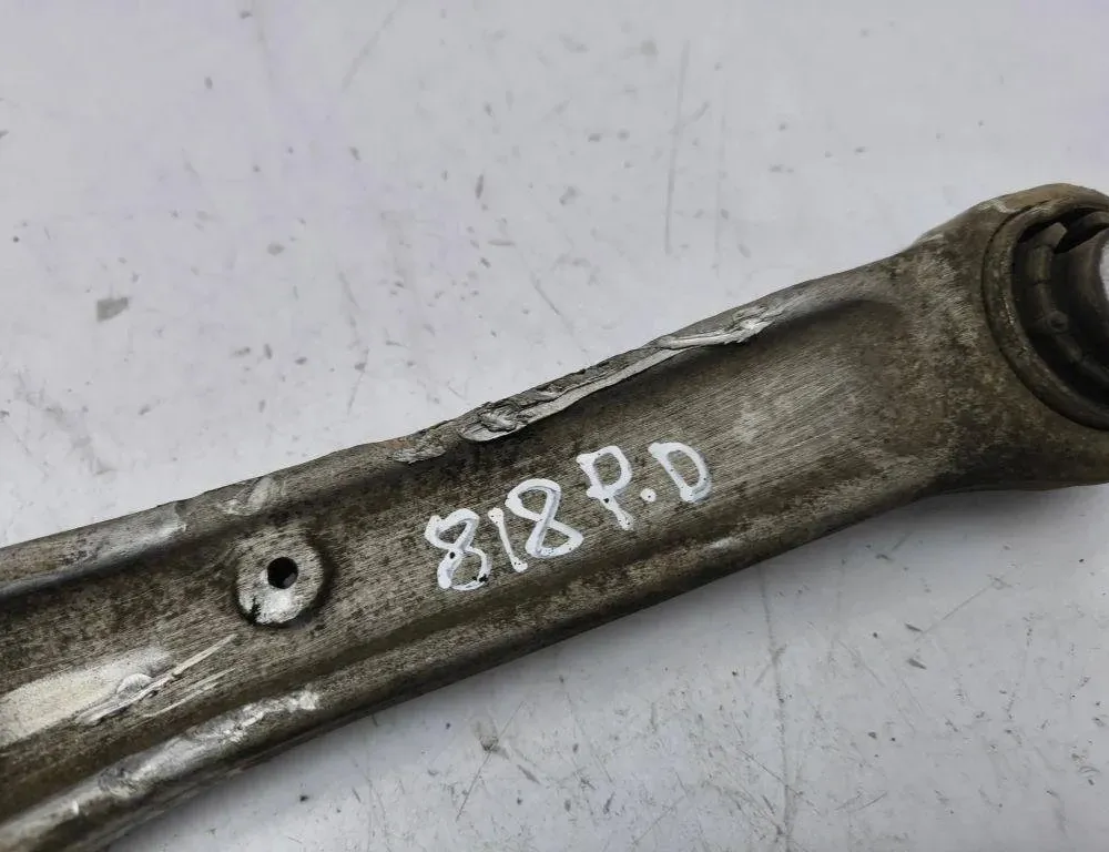 AUDI A5 F5 (2016-2024) Bras de triangle avant 31196263