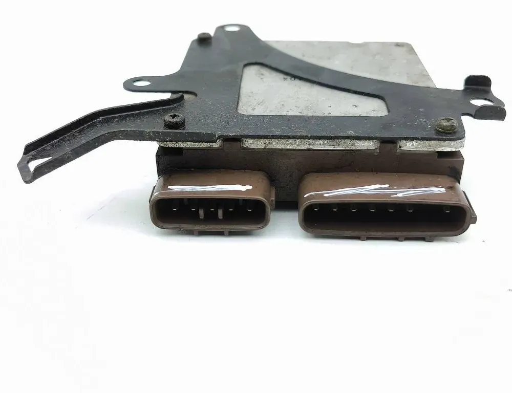 TOYOTA RAV4 2 generation (XA20) (2000-2006) Calculateur d'injecteurs de carburant 8987120030 33333655