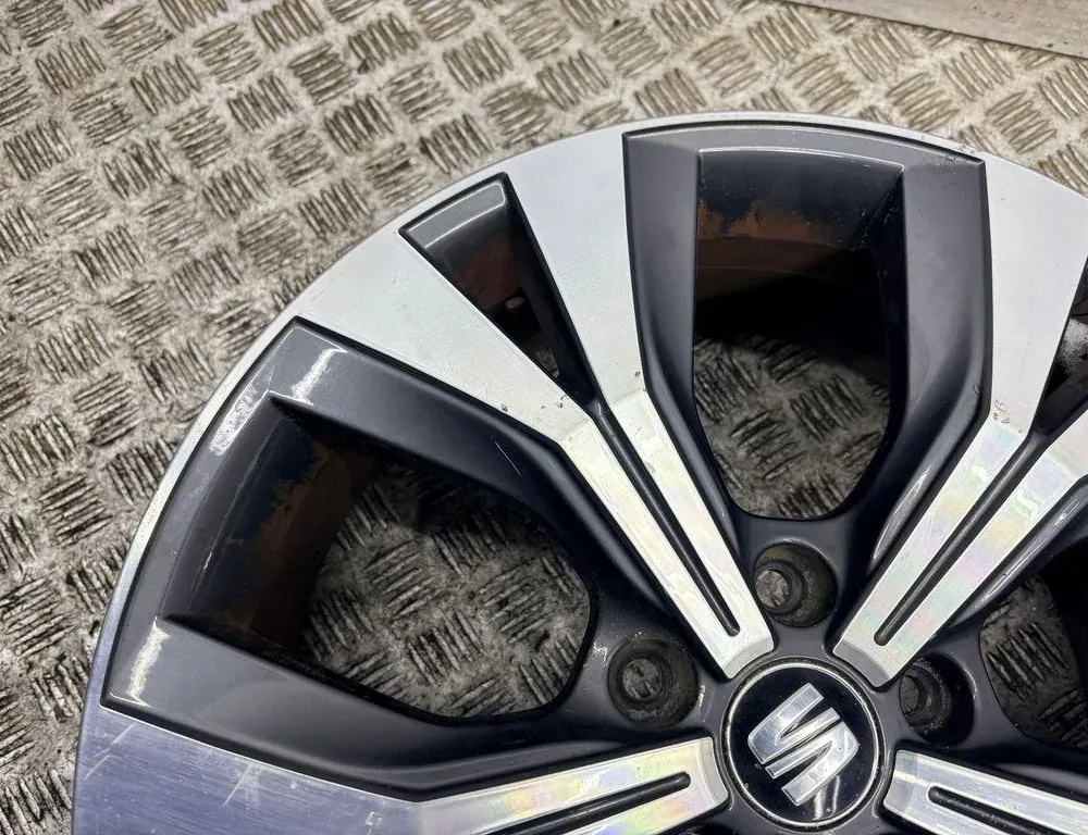 SEAT Ateca 1 generation (2016-2024) Jeu de roues 575601025E 34469719