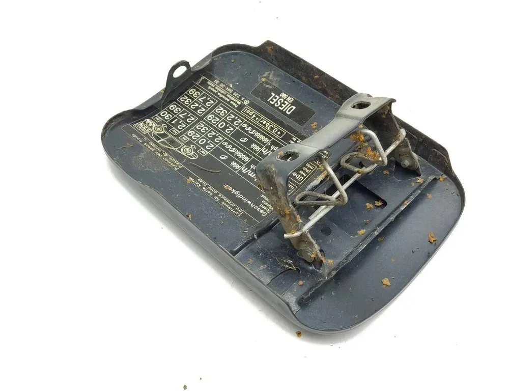 MERCEDES-BENZ S-Class W220 (1998-2005) Volet du réservoir de carburant A2205840039 34943074