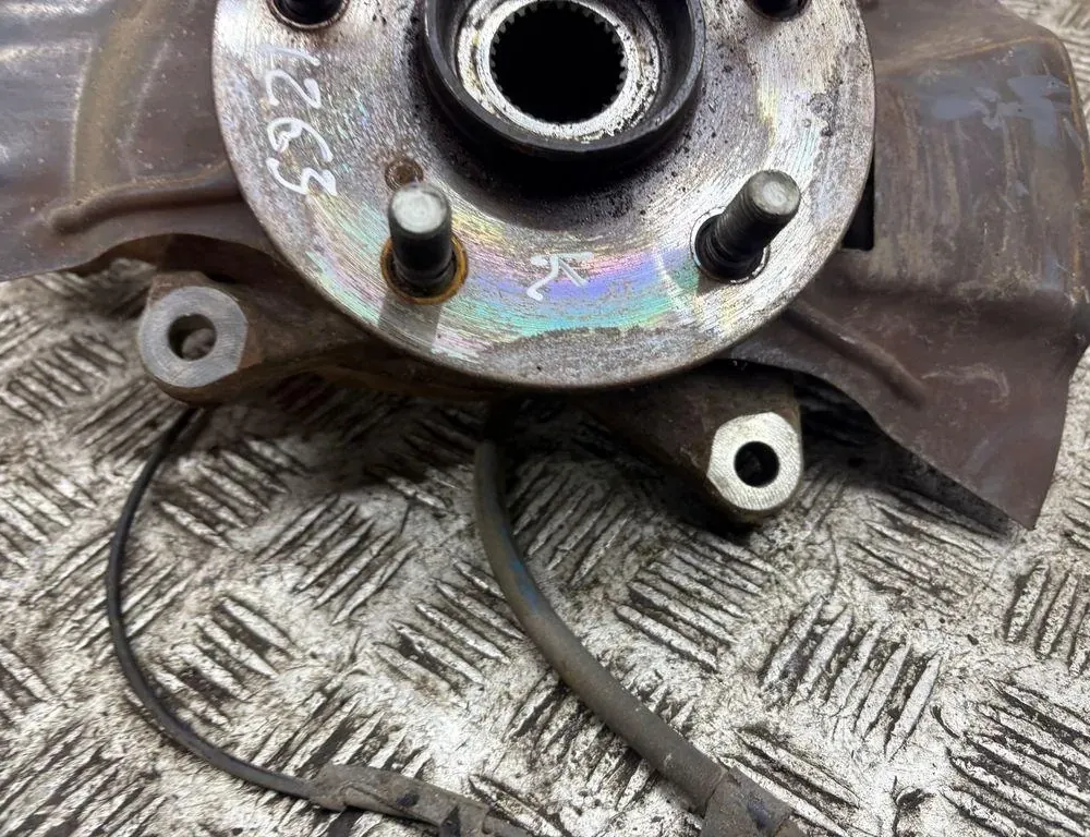 TOYOTA RAV4 5 generation (XA50) (2018-2024) Moyeu de roue avant gauche 34956019